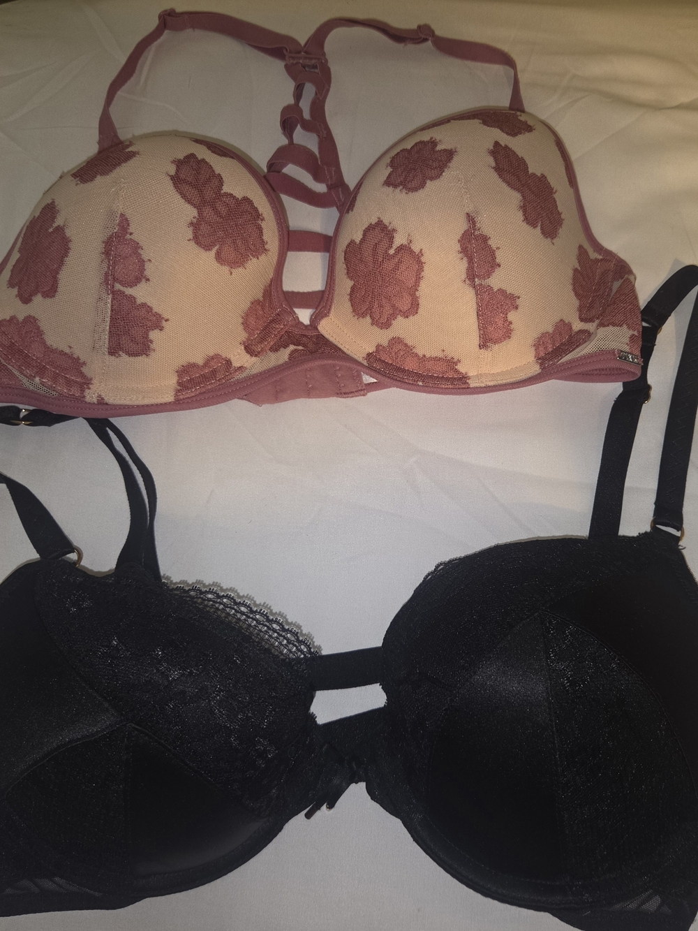Victoria's Secret Lace Push-Up Bra Duo in Rose and Black,size 34C